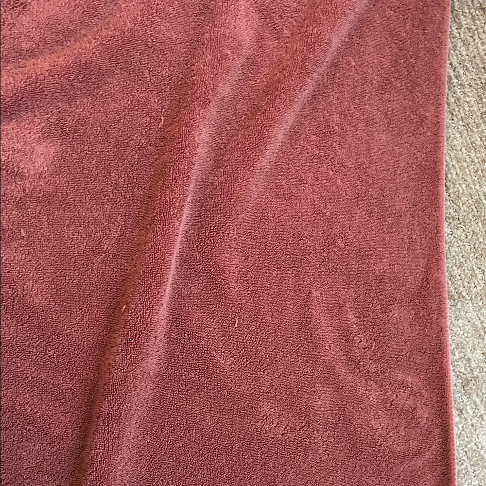 Luxurious Rose Bath Towel